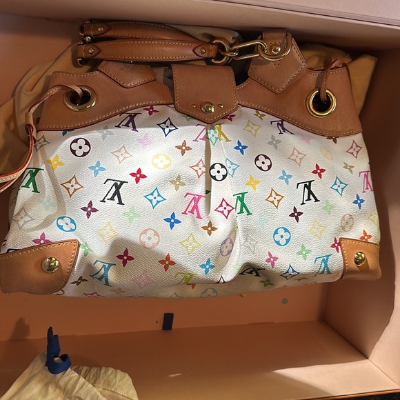 LOUIS VUITTON
Monogram Multicolor Ursula White - Picture 8 of 14